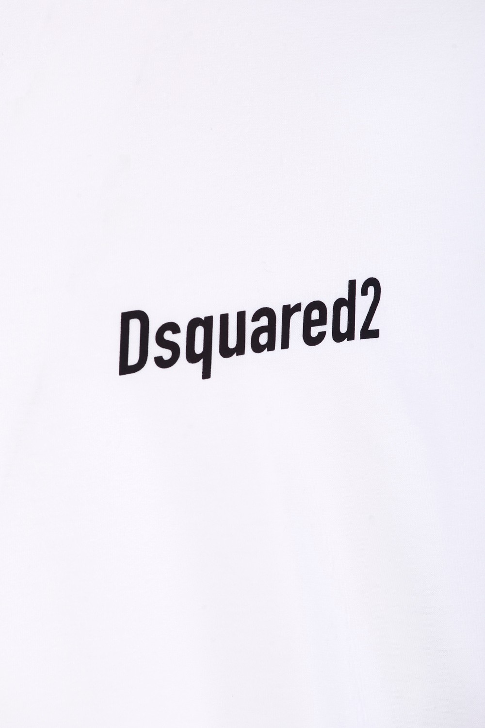 shop DSQUARED2 Saldi T-shirt: DSQUARED2 t-shirt in cotone.
Girocollo.
Maniche corte.
Stampa posteriore.
Vestibilità regolare.
Composizione: 100% Cotone.
Fabbricato in Italia.. S74GD1224 S23009-100 number 5048579